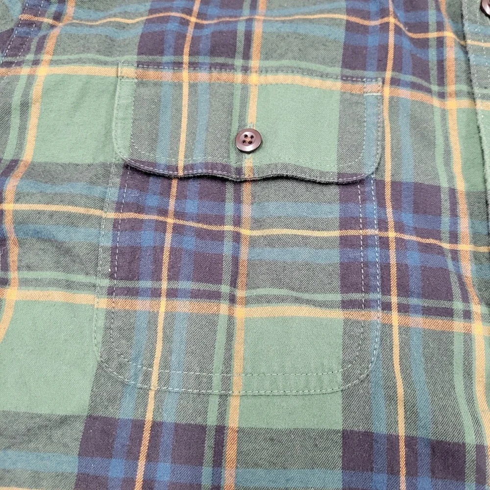 LL Bean Signature slim‎ fit green plaid flannel shirt size XL